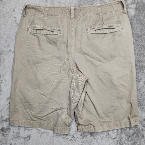 American Eagle mens khaki longboard shorts size 34 excellent used condition - Picture 9 of 9